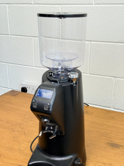 Eureka Olympus 75HS Black