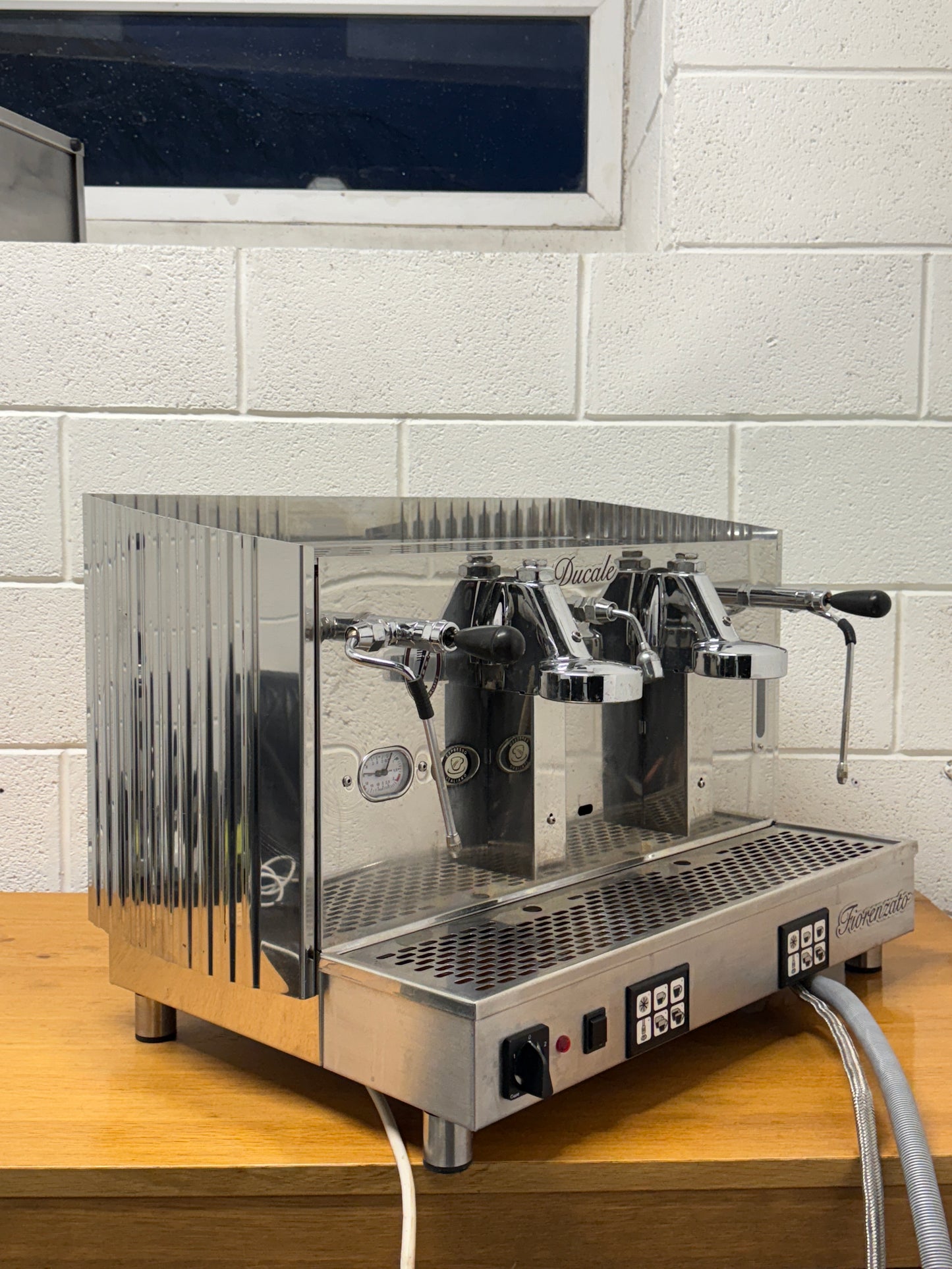 Fiorenzato Ducale 2 Group – Tall